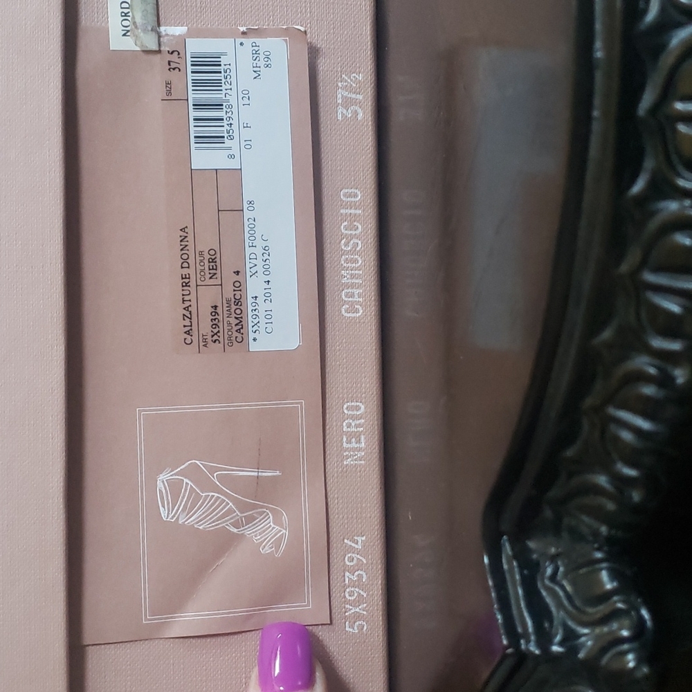 Miu Miu - Picture 7 of 7